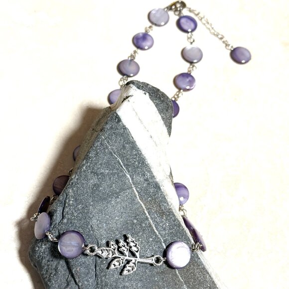 Purple Mother of Pearl Beaded Short Necklace + Silver Leaf Branch Pendant - Picture 4 of 12